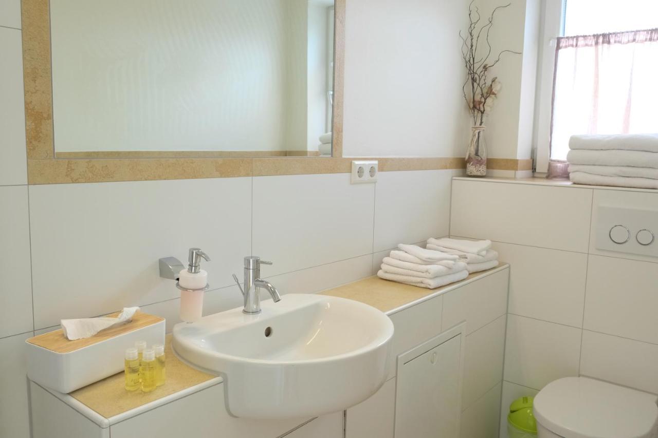 Jungingers Aparthotel Holzheim  Dış mekan fotoğraf